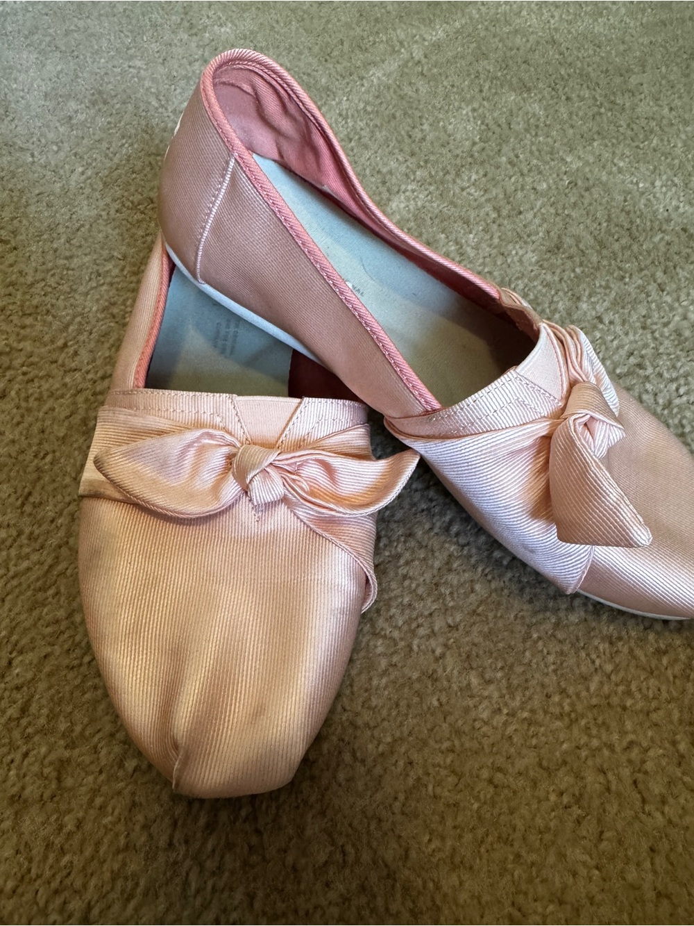 Toms Peachy/Pink Satin Knot Slip-On Flats